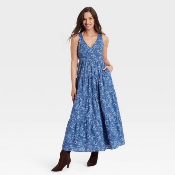 Women's Tiered Maxi A-Line Dress - Universal Thread Blue Floral S - Picture 3 of 3